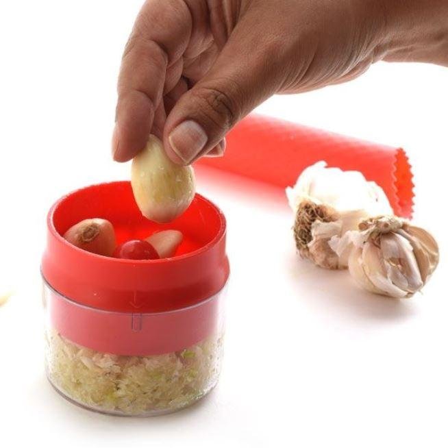 Norpro Onion Holder/Odor Remover - Spoons N Spice