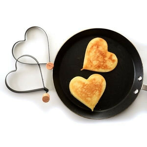 Norpro Non Stick Metal Heart Shaped Pancake / Egg Rings with Handles - 2 pack